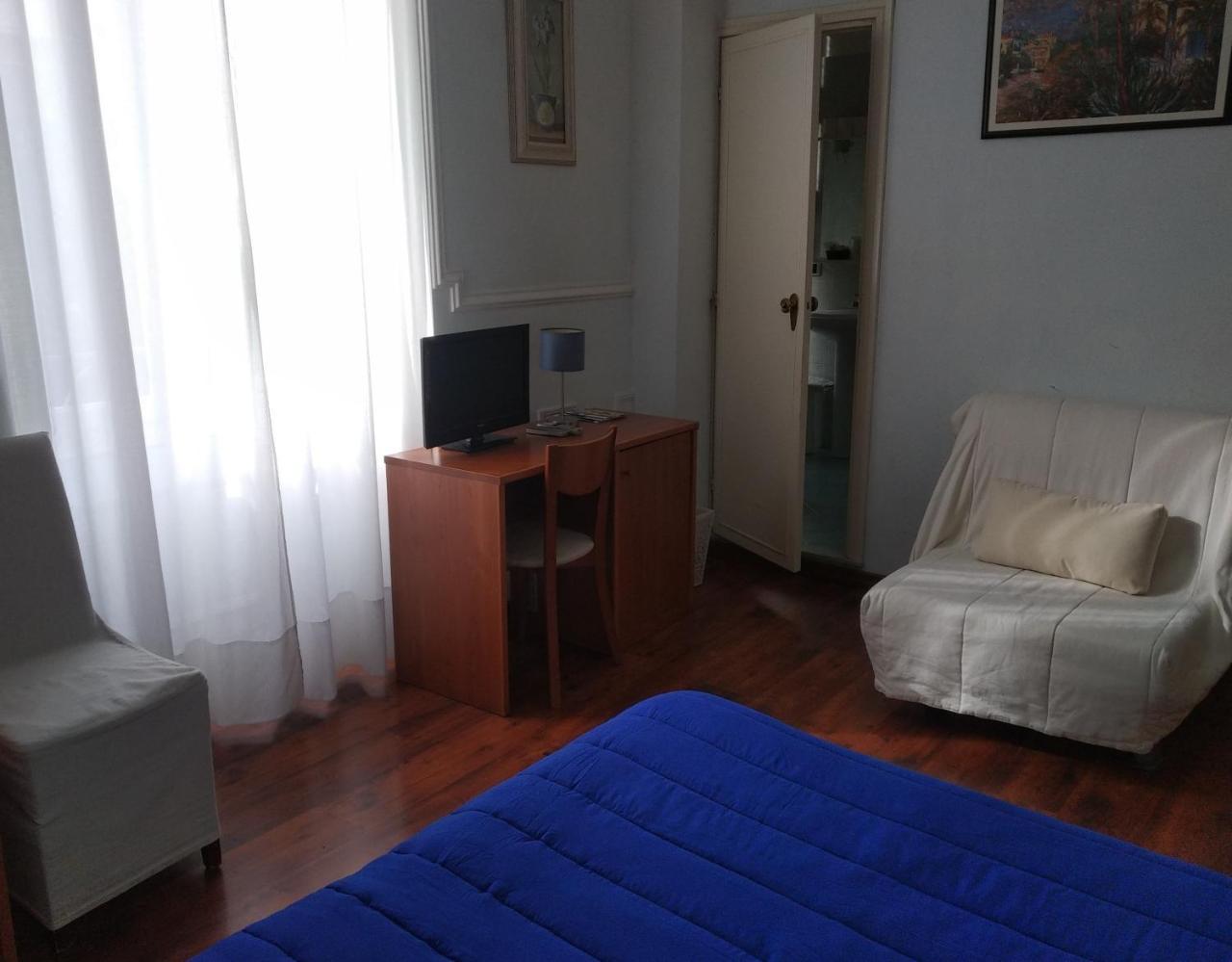Hotel Lucciola Bordighera Buitenkant foto