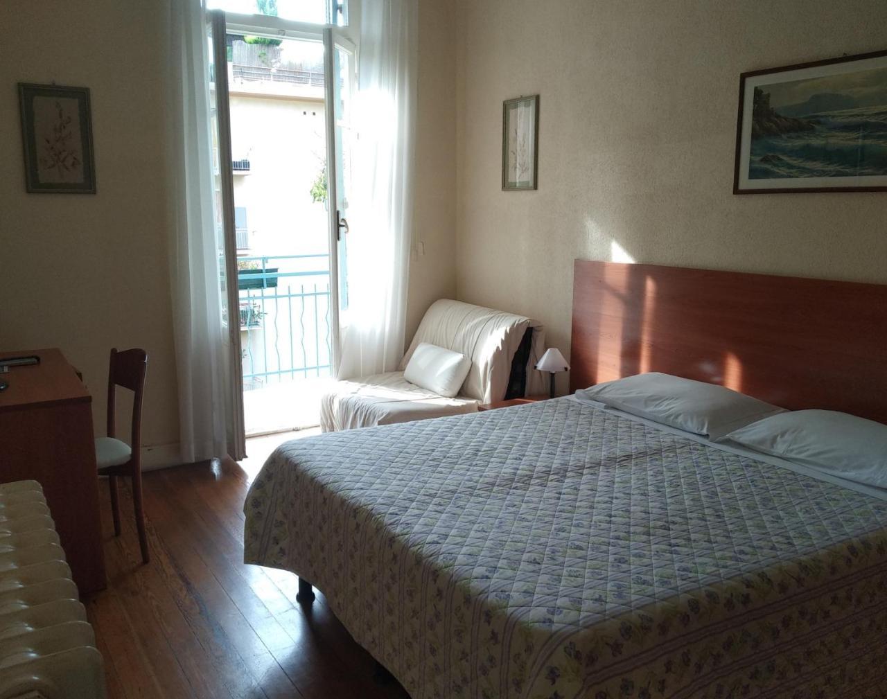 Hotel Lucciola Bordighera Buitenkant foto