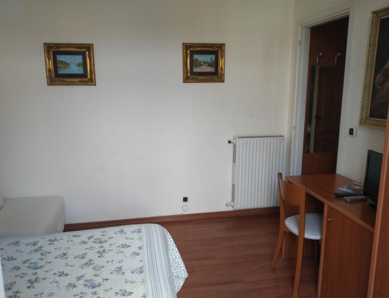 Hotel Lucciola Bordighera Buitenkant foto