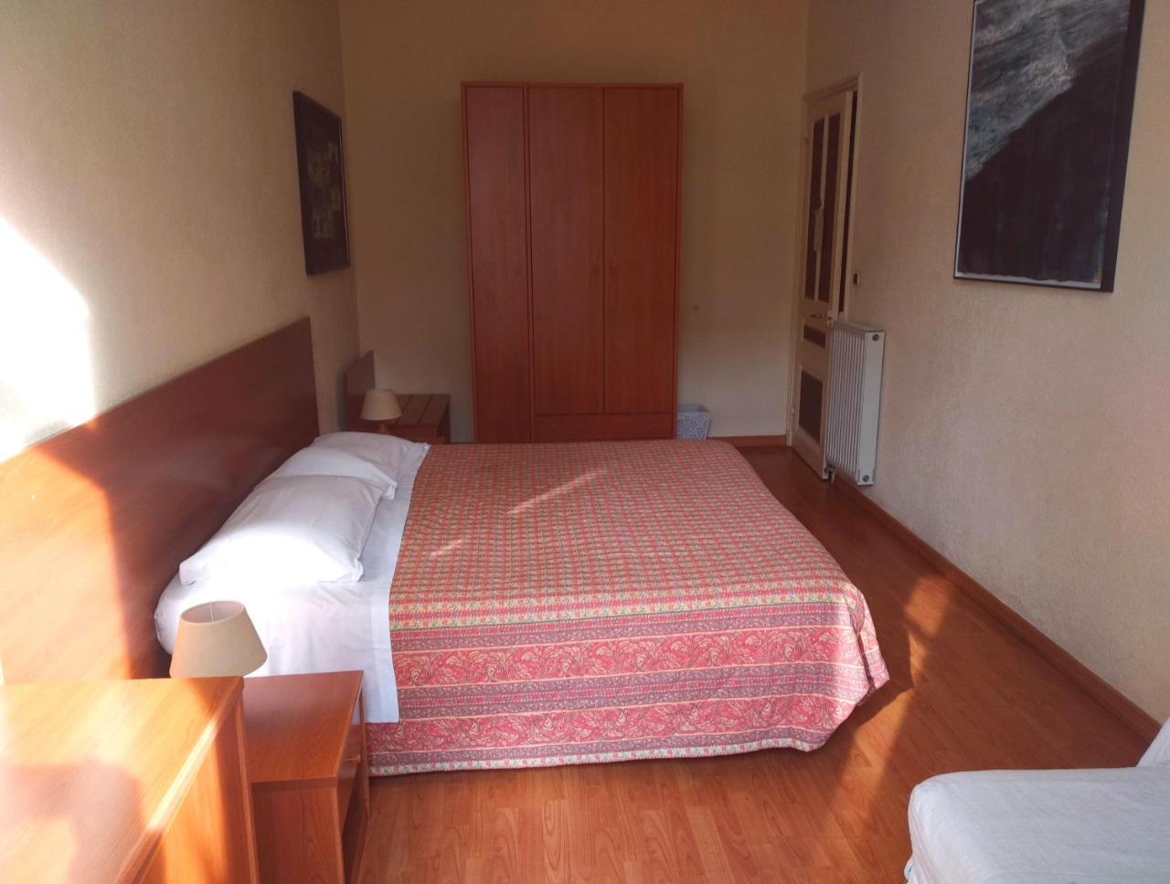 Hotel Lucciola Bordighera Buitenkant foto