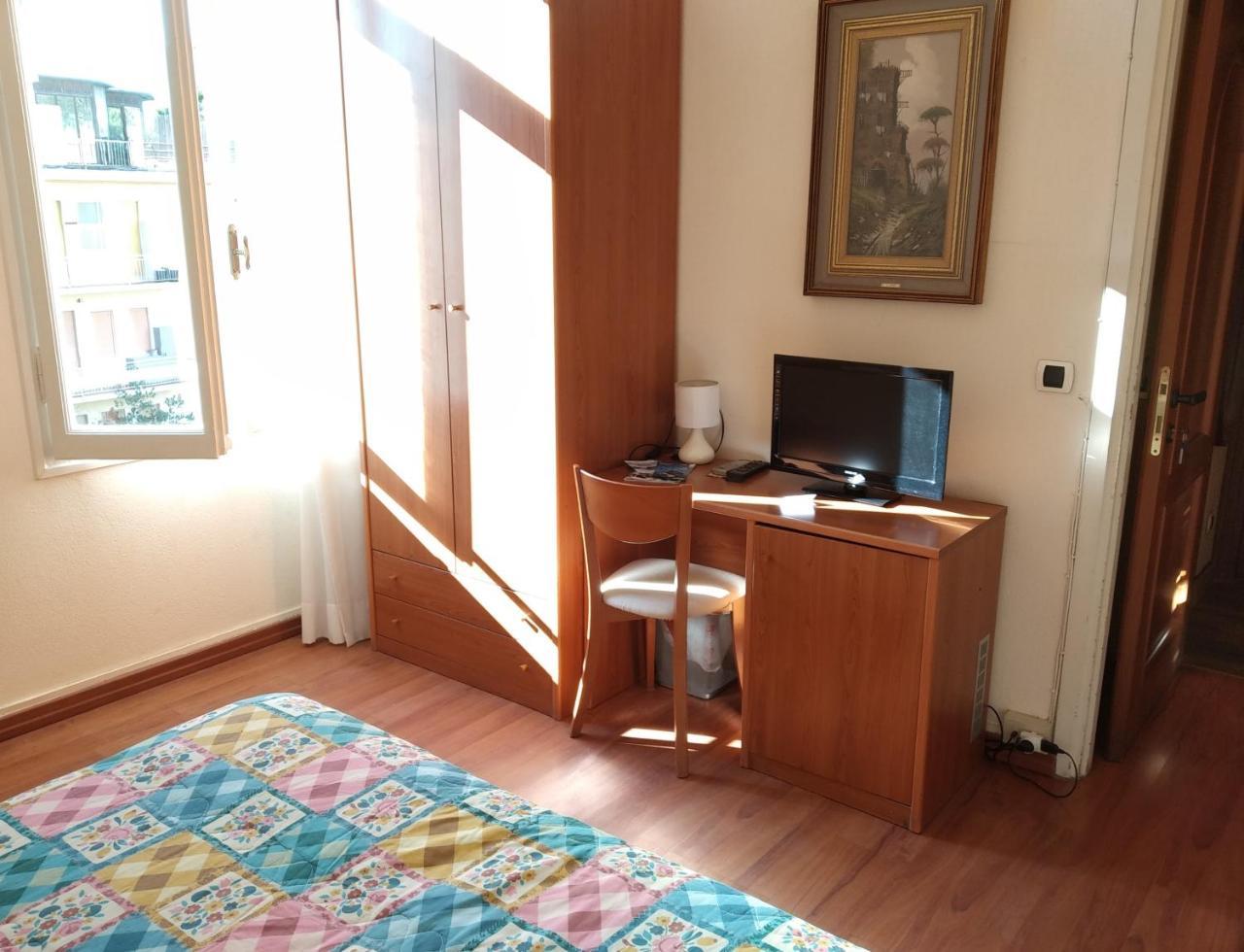 Hotel Lucciola Bordighera Buitenkant foto
