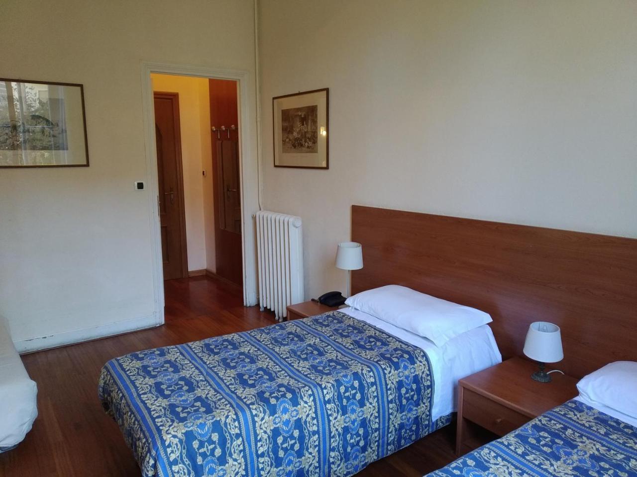 Hotel Lucciola Bordighera Buitenkant foto